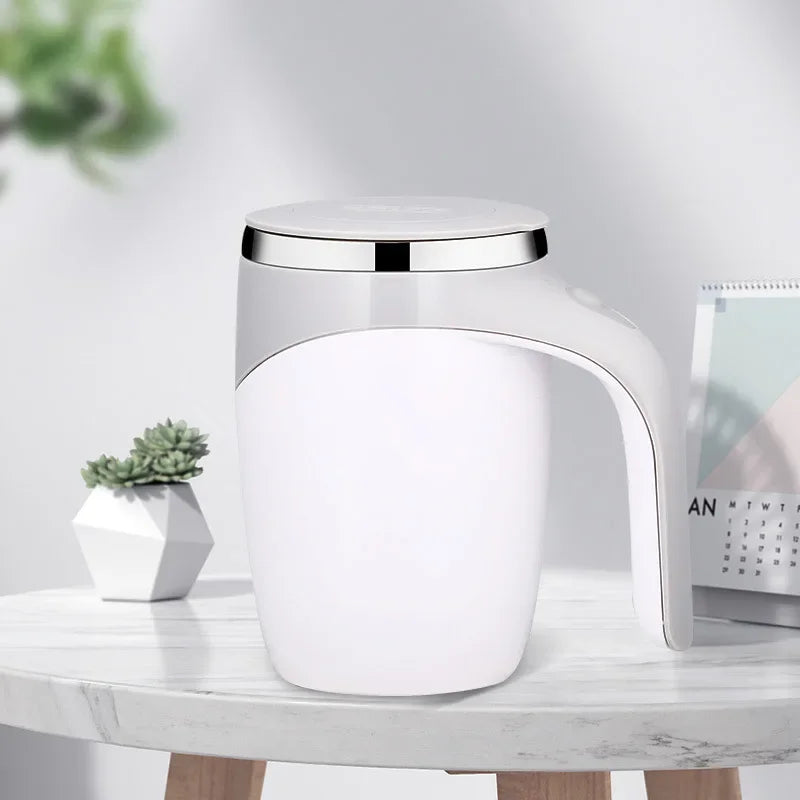 Self-Stirring Magnetic Coffee Cup – Effortless Mixing for Lazy Mornings